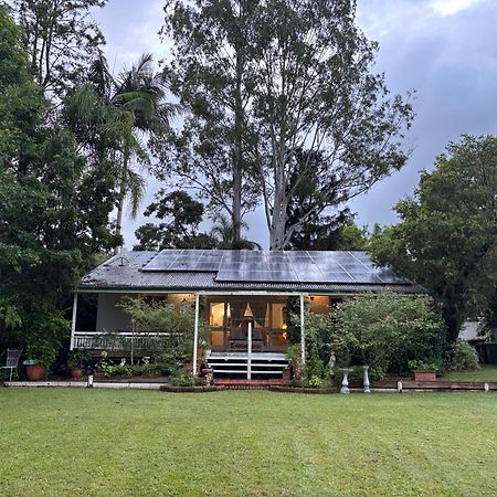 Celestial Dew Guesthouse In Tyalgum Eksteriør billede